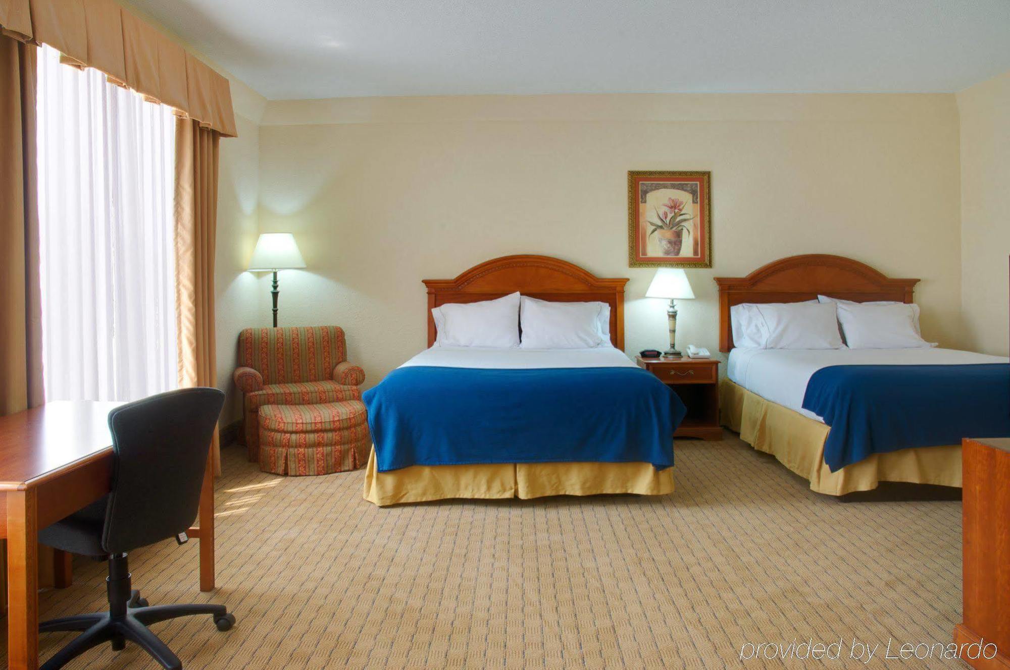 Holiday Inn Express & Suites Houston - Memorial Park Area By Ihg Eksteriør billede